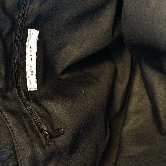 VGUC. Nine West large black and tan tote. - Picture 9 of 12